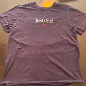 Nike 90’s just do it tee